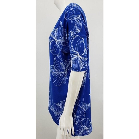 New with Tags LuLaRoe Irma Top XXS Blue White Hibiscus Floral Print TShirt - Picture 4 of 7